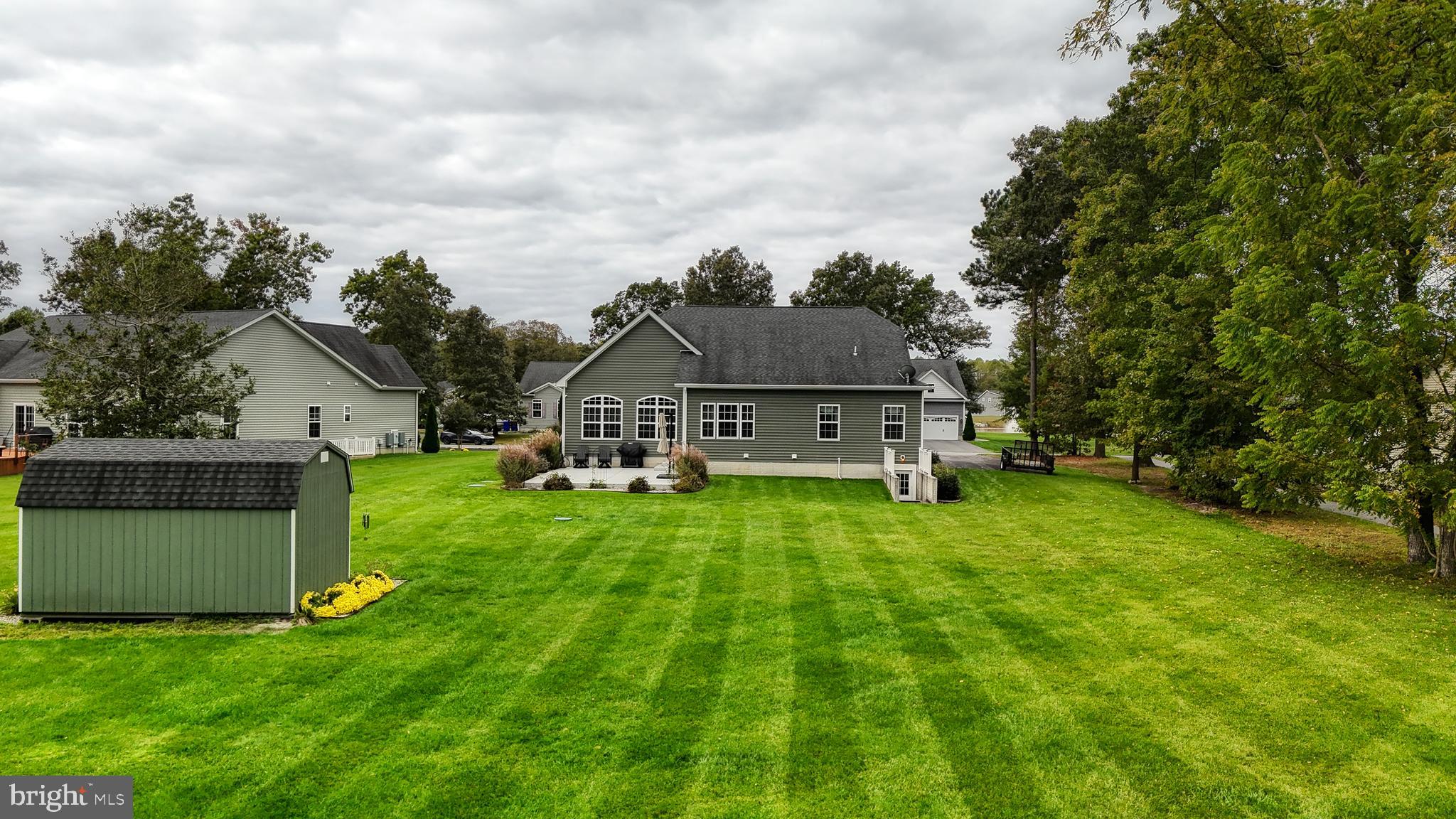 20901 WOODLAKE CIRCLE