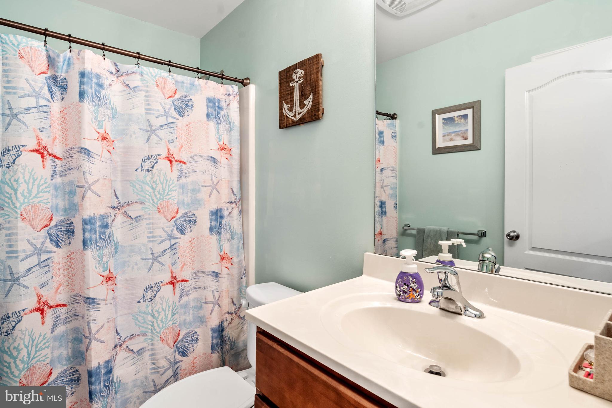 25911 COUNTRY MEADOWS DRIVE