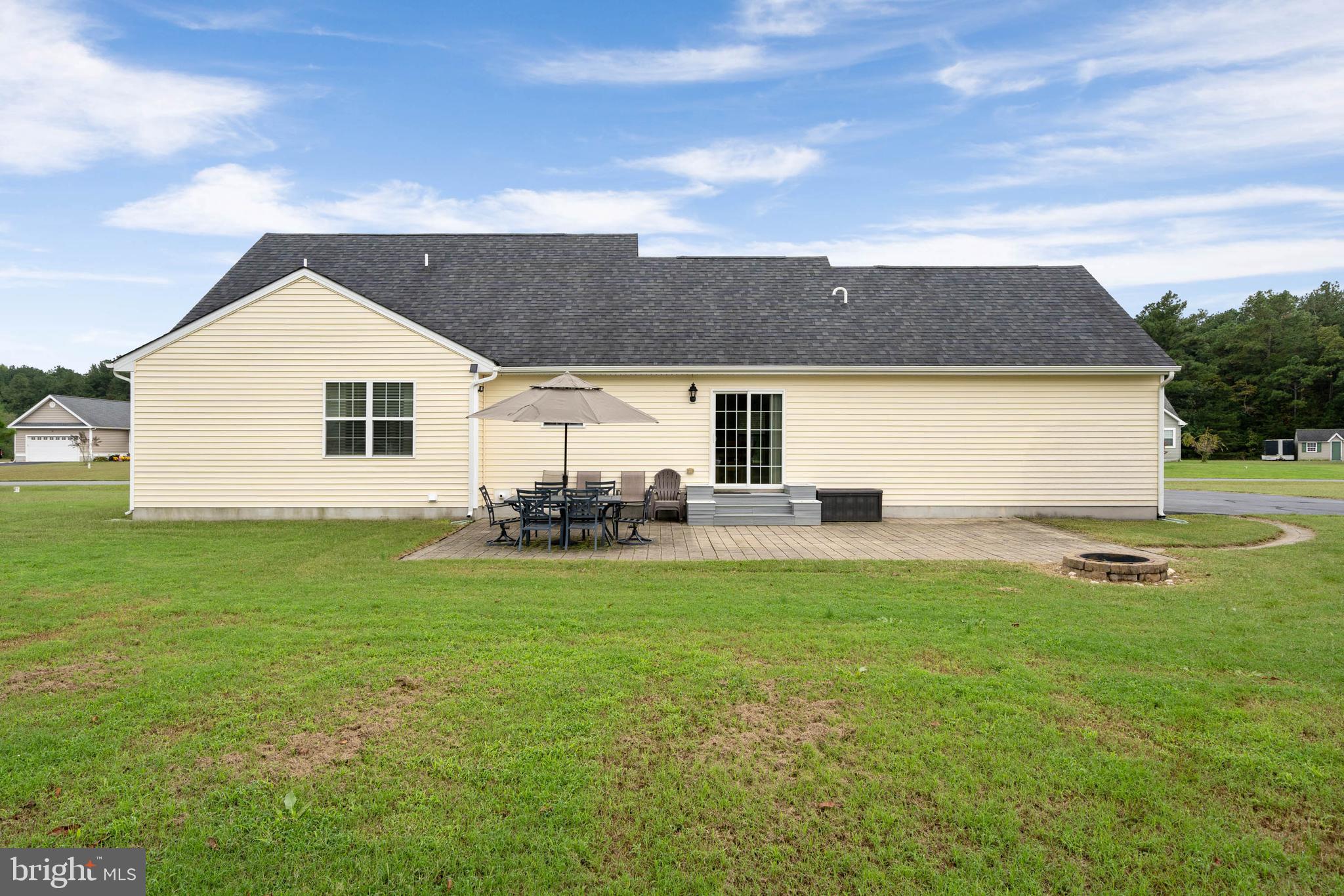25911 COUNTRY MEADOWS DRIVE