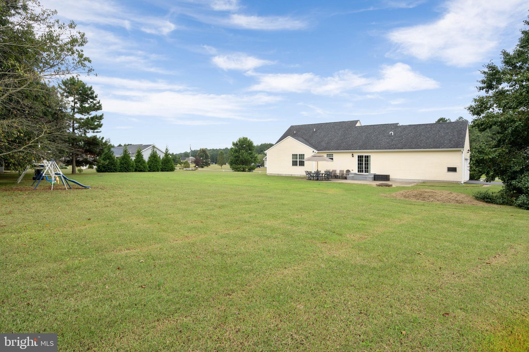 25911 COUNTRY MEADOWS DRIVE