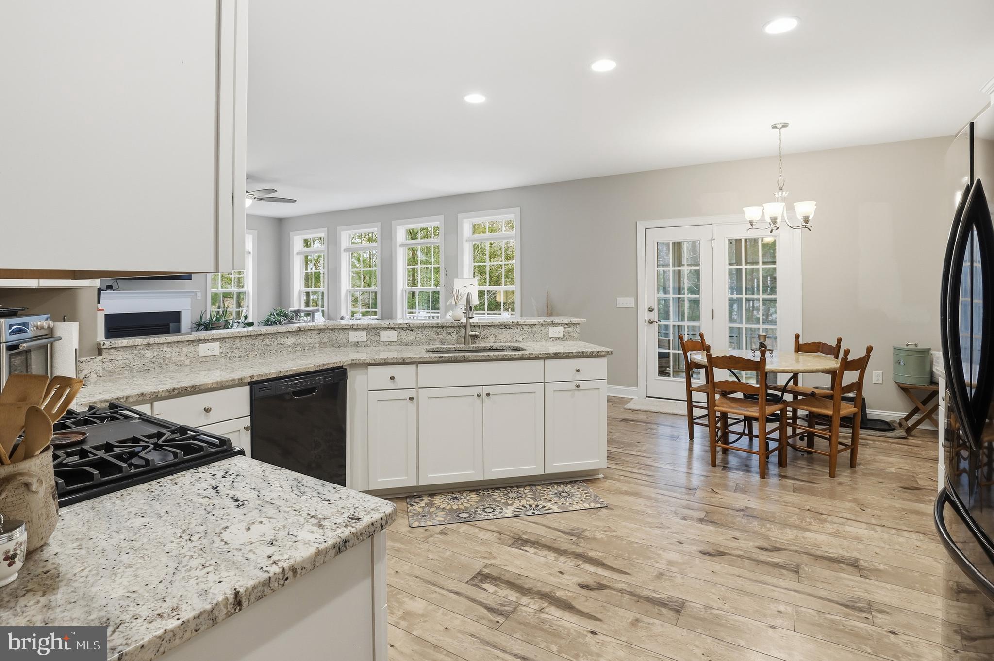 23712 HERRING REACH COURT