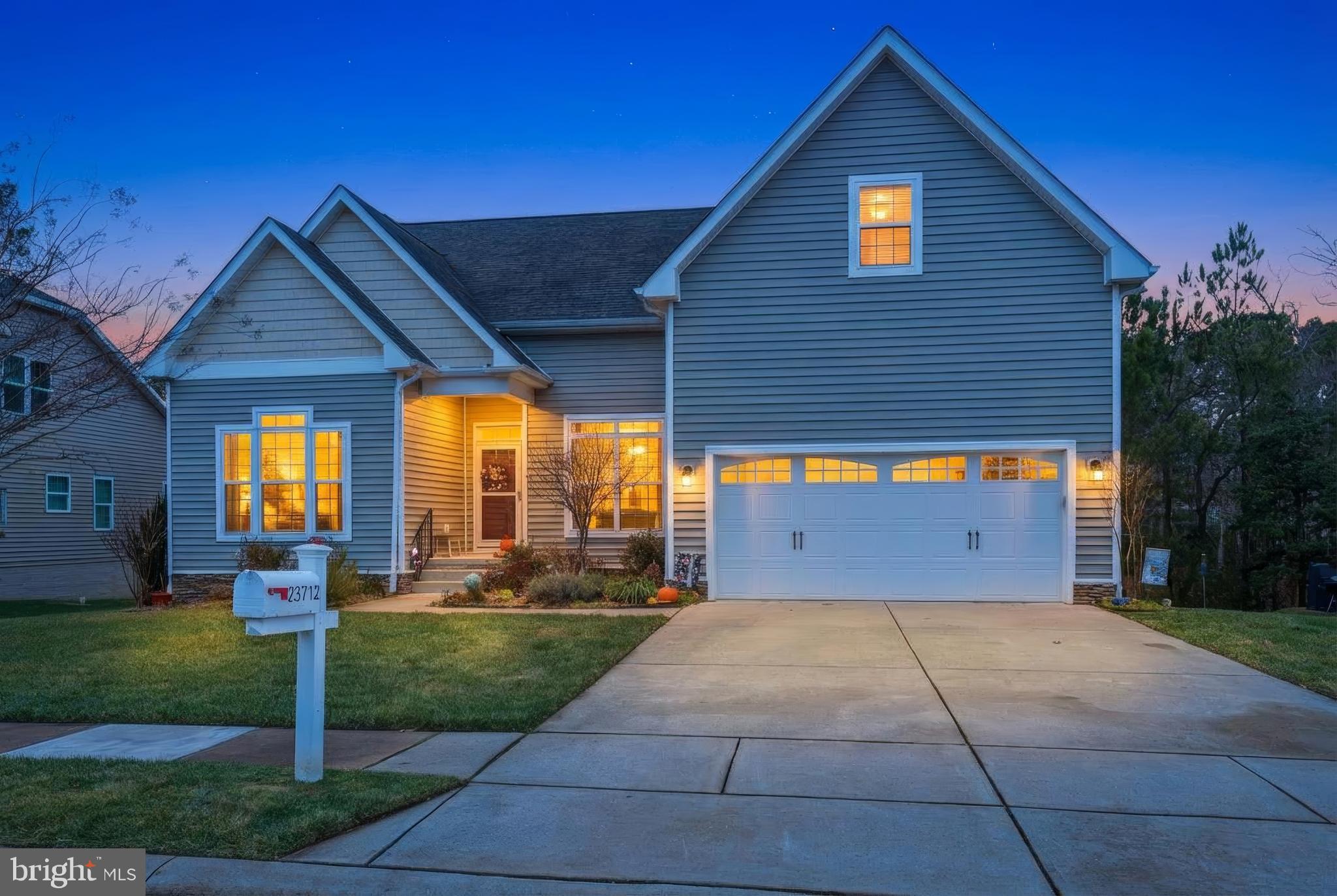 23712 HERRING REACH COURT