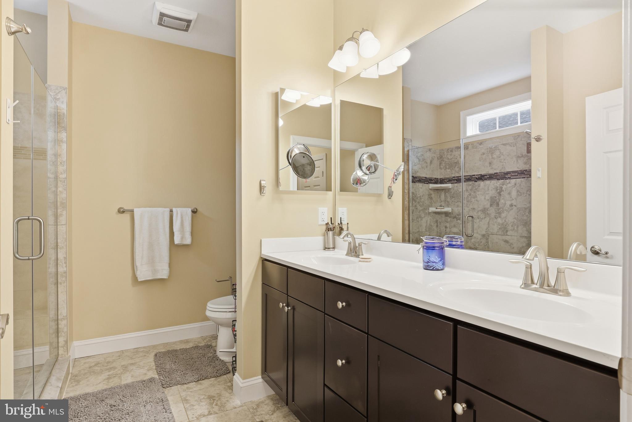 23712 HERRING REACH COURT