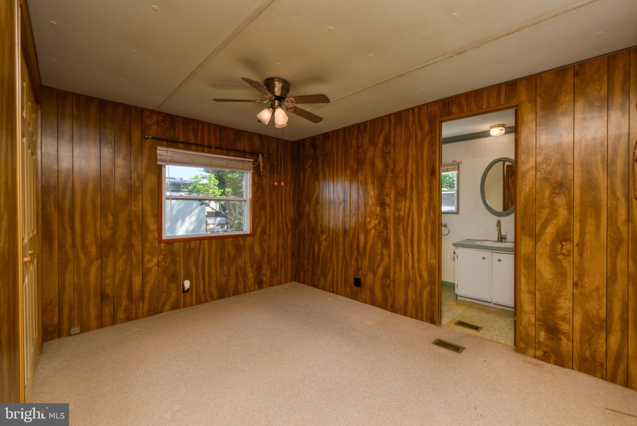 11 COLONIAL LANE