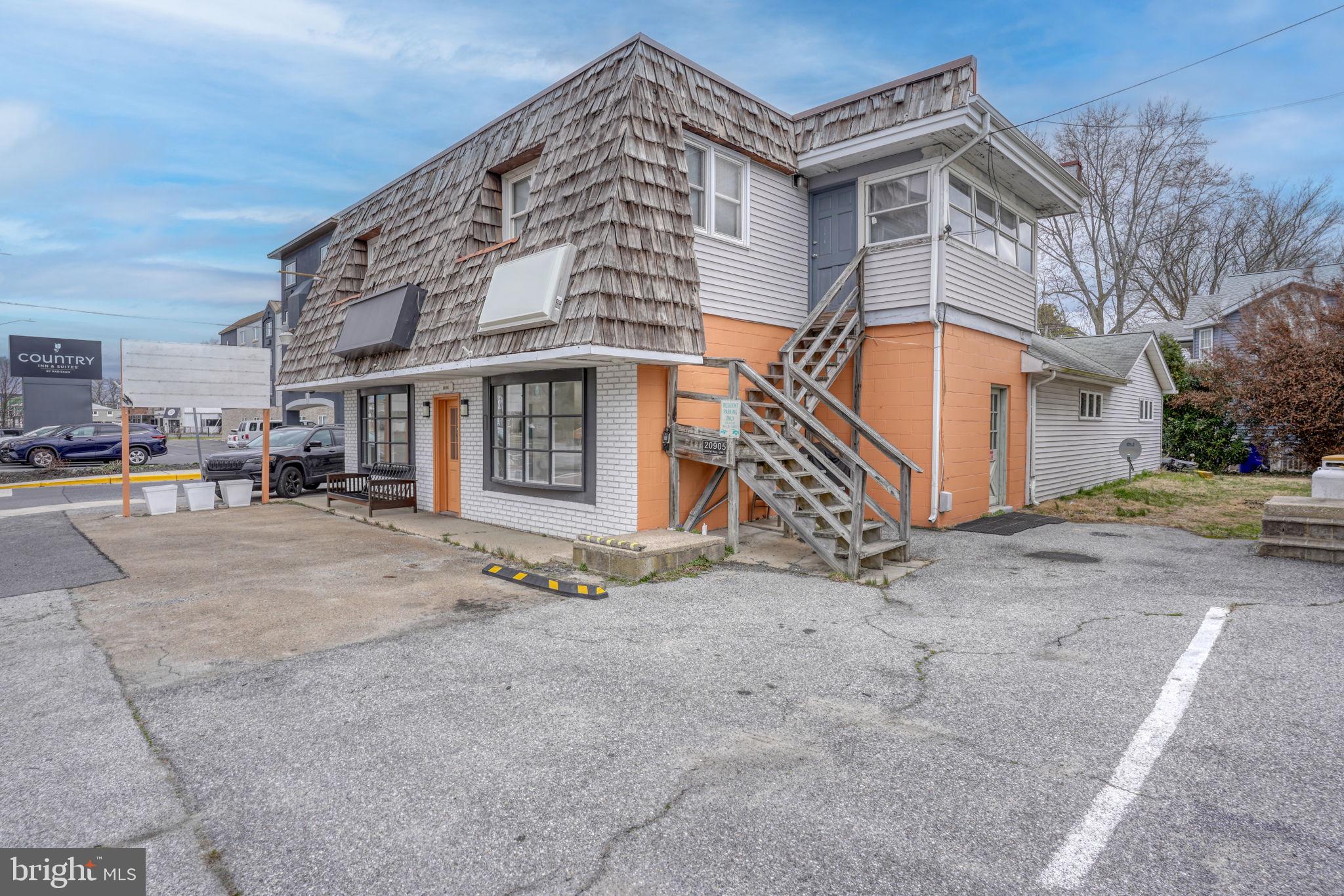 20905 COASTAL HIGHWAY