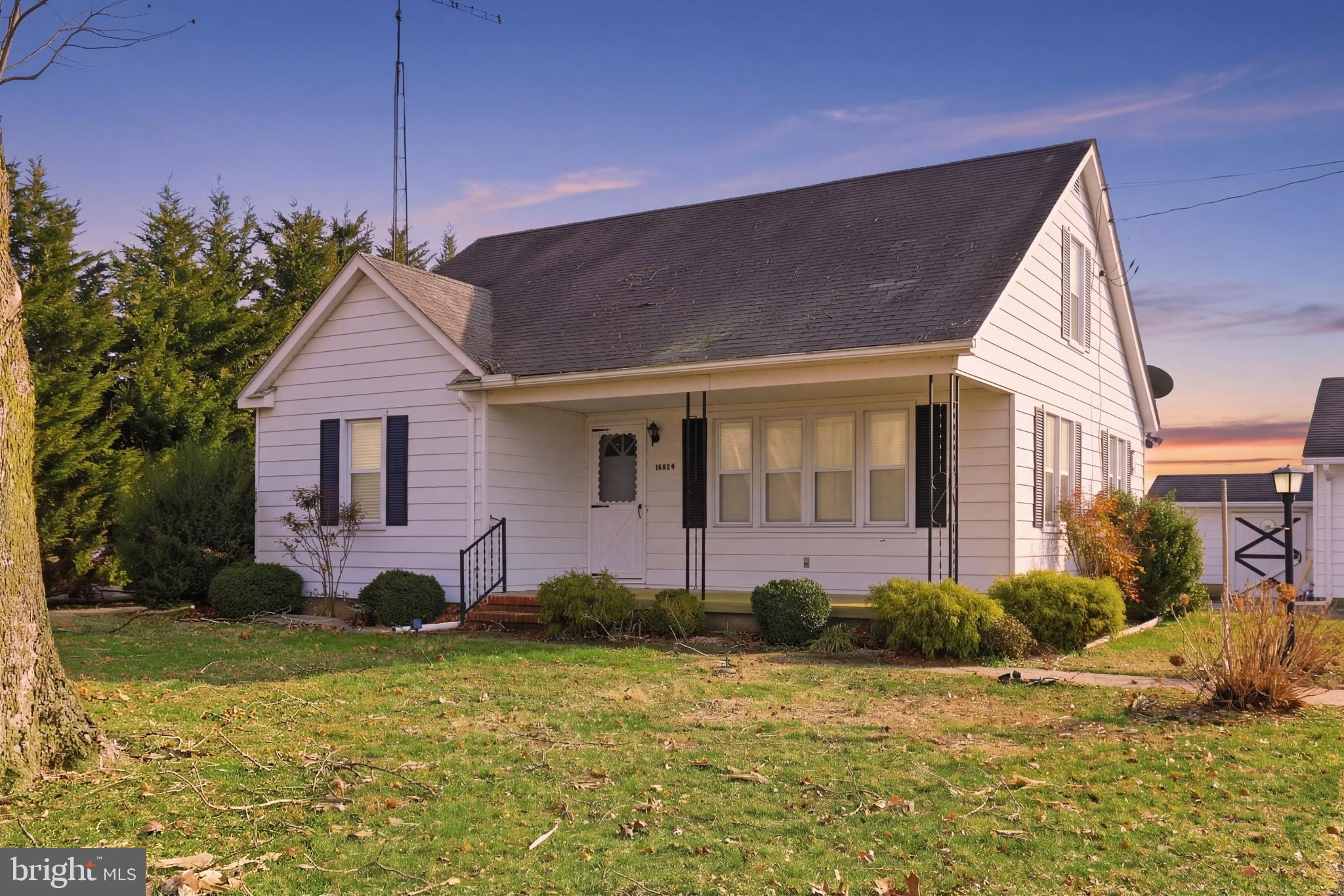 16924 RUST ROAD
