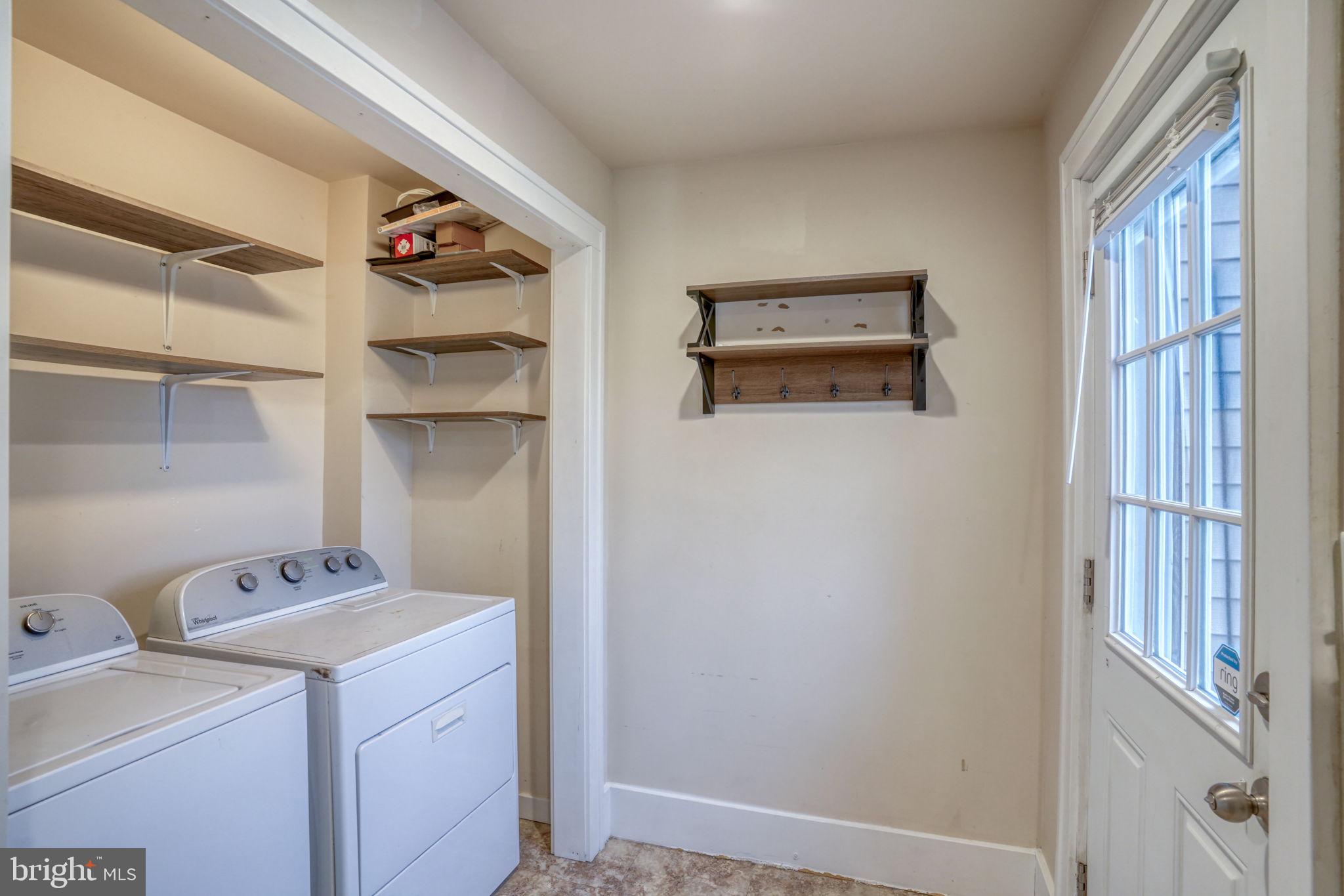 129 LAUREL ROAD