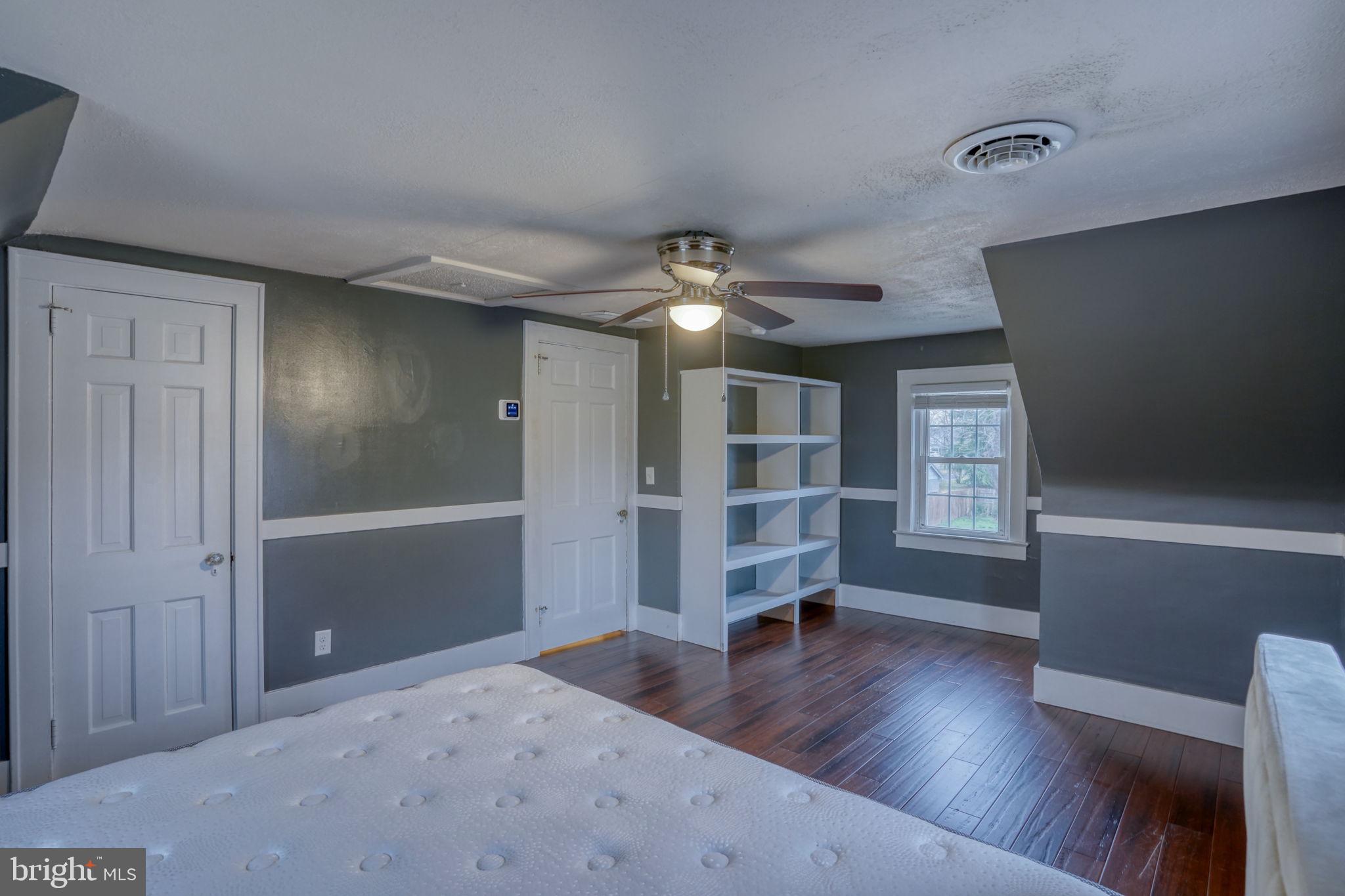129 LAUREL ROAD