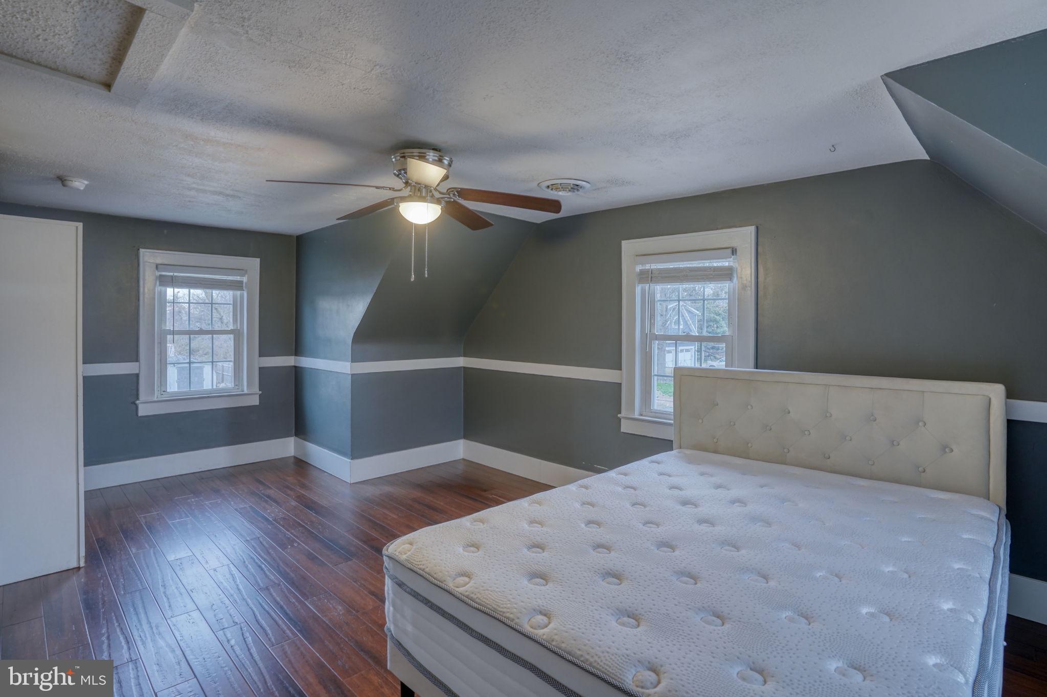 129 LAUREL ROAD