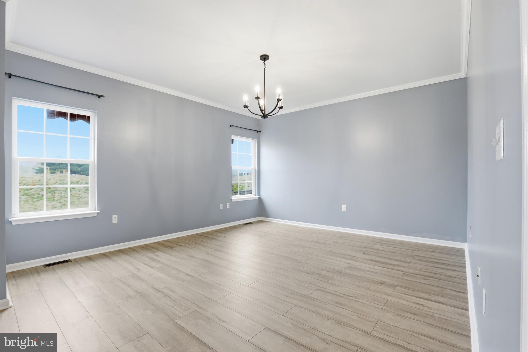 29442 GLENWOOD DRIVE
