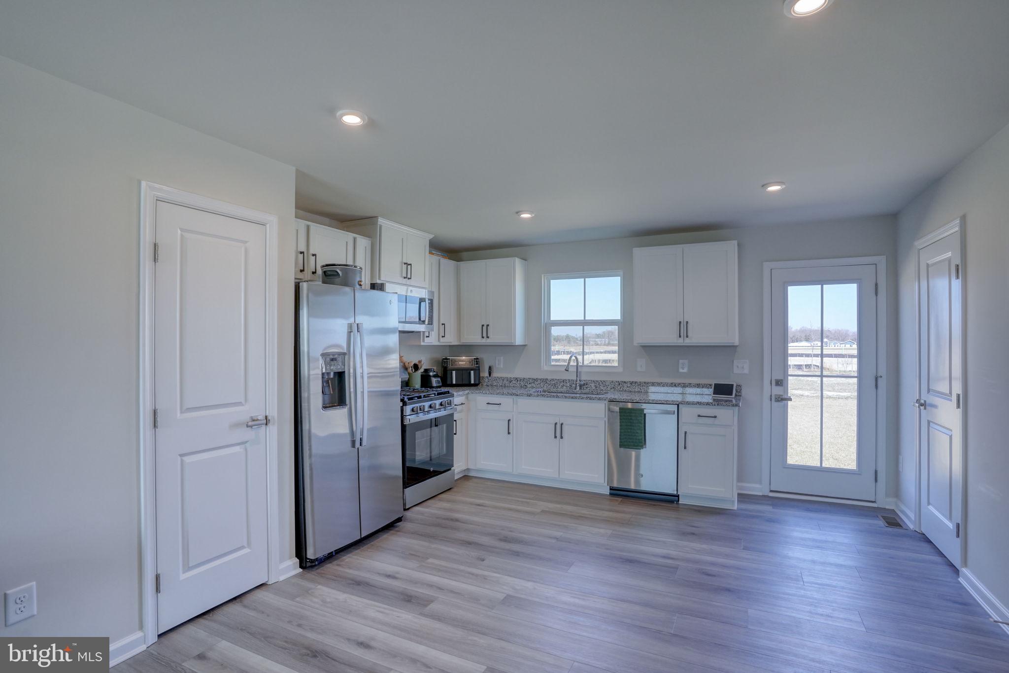 16267 JOHN ADAMS LANE
