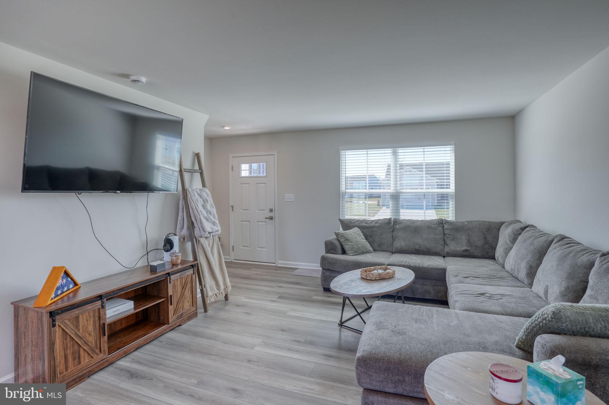 16267 JOHN ADAMS LANE