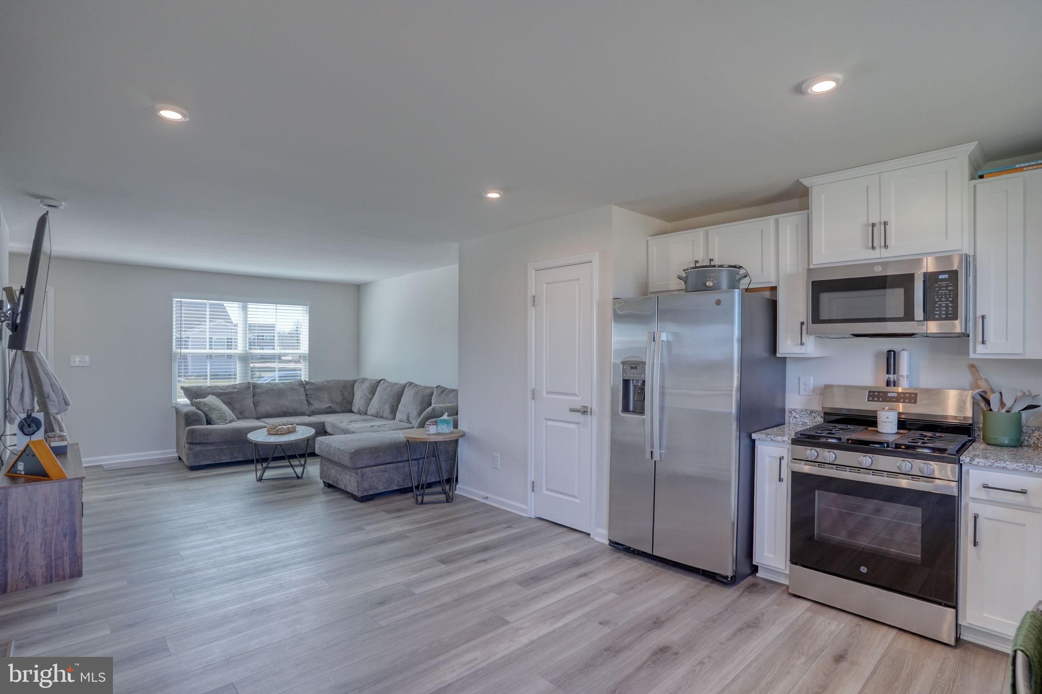 16267 JOHN ADAMS LANE