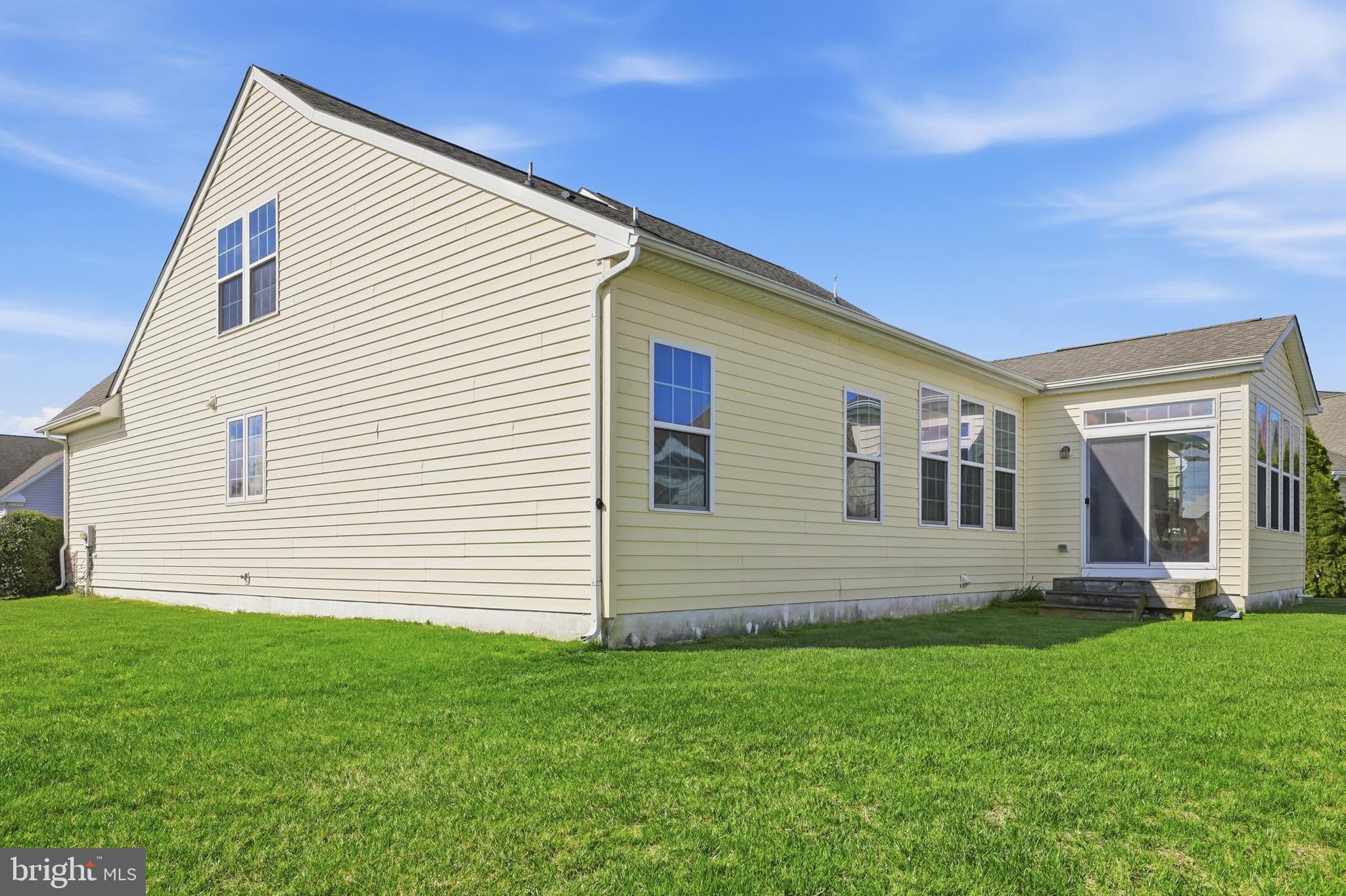 38 FAIRWAY DRIVE