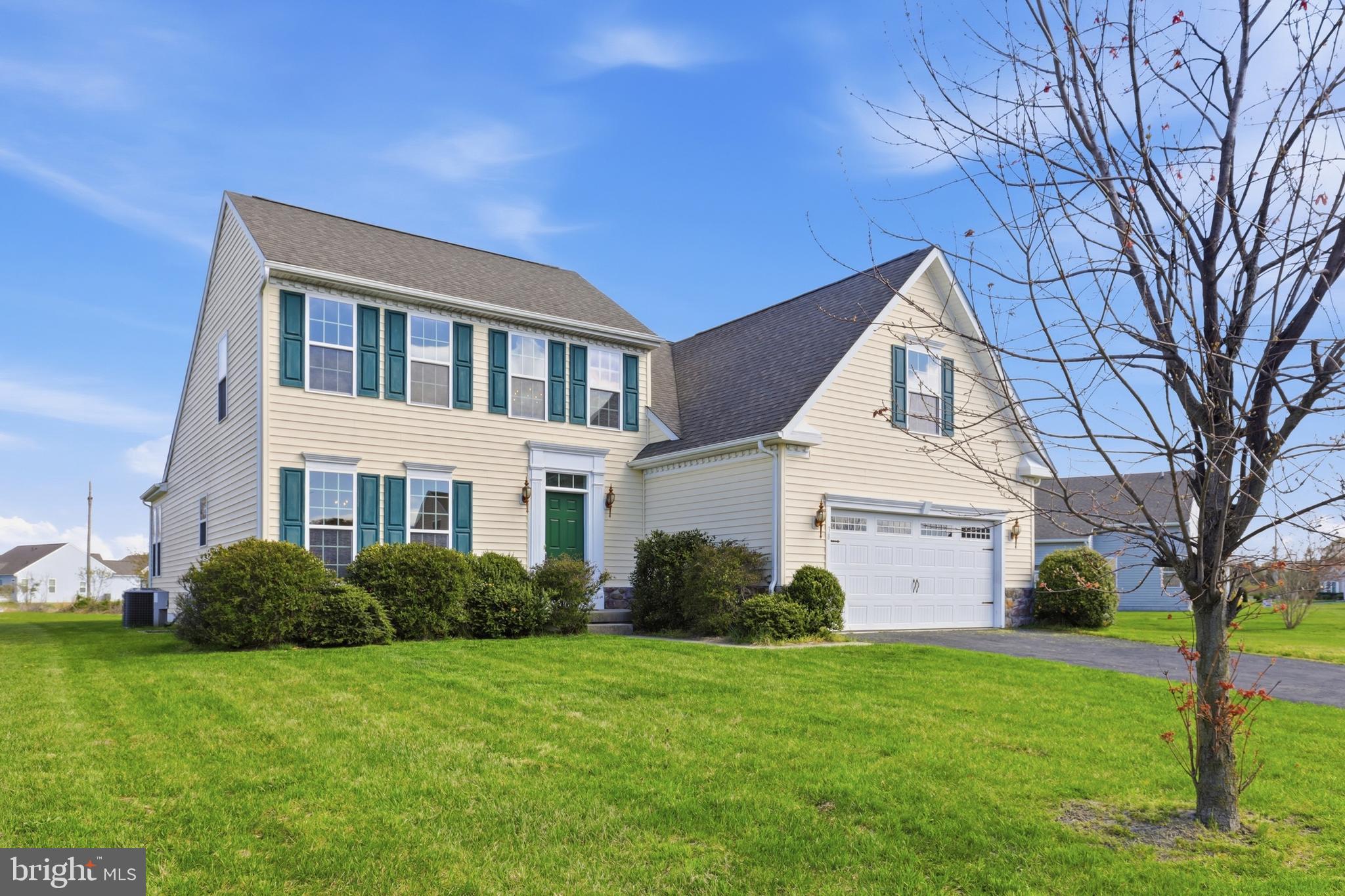38 FAIRWAY DRIVE
