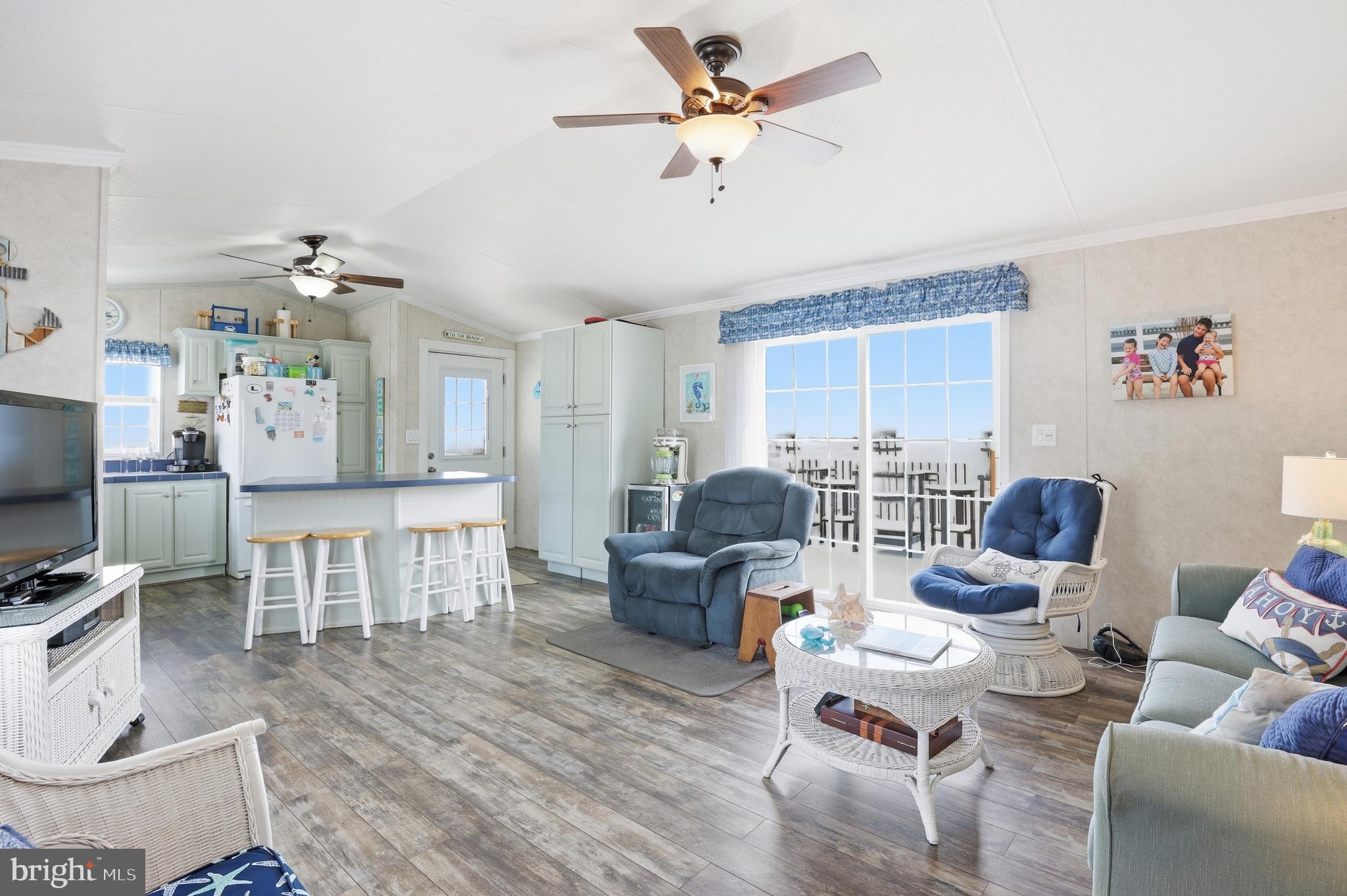 27194 TELLING LANE