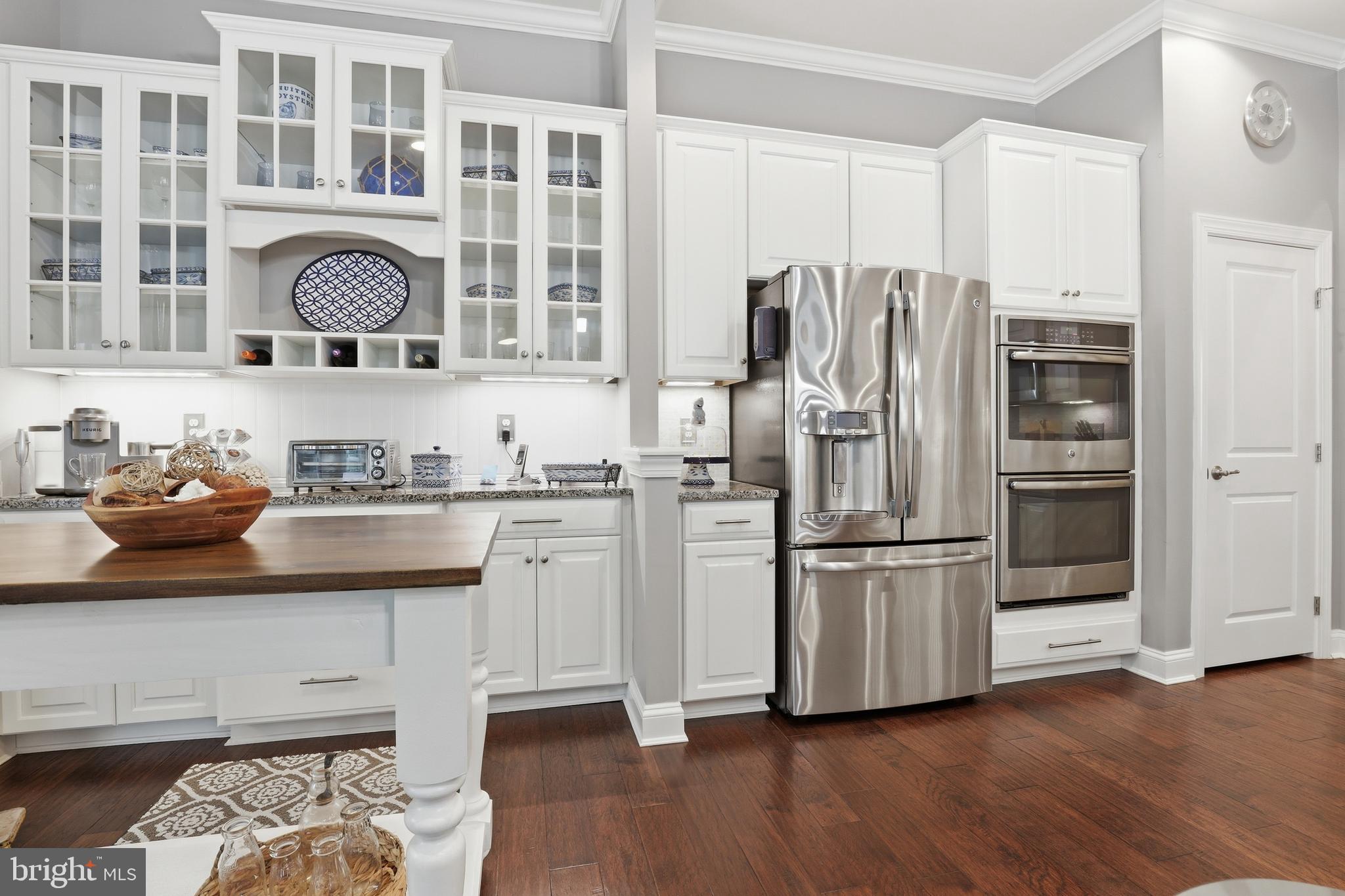 23706 HERRING REACH COURT