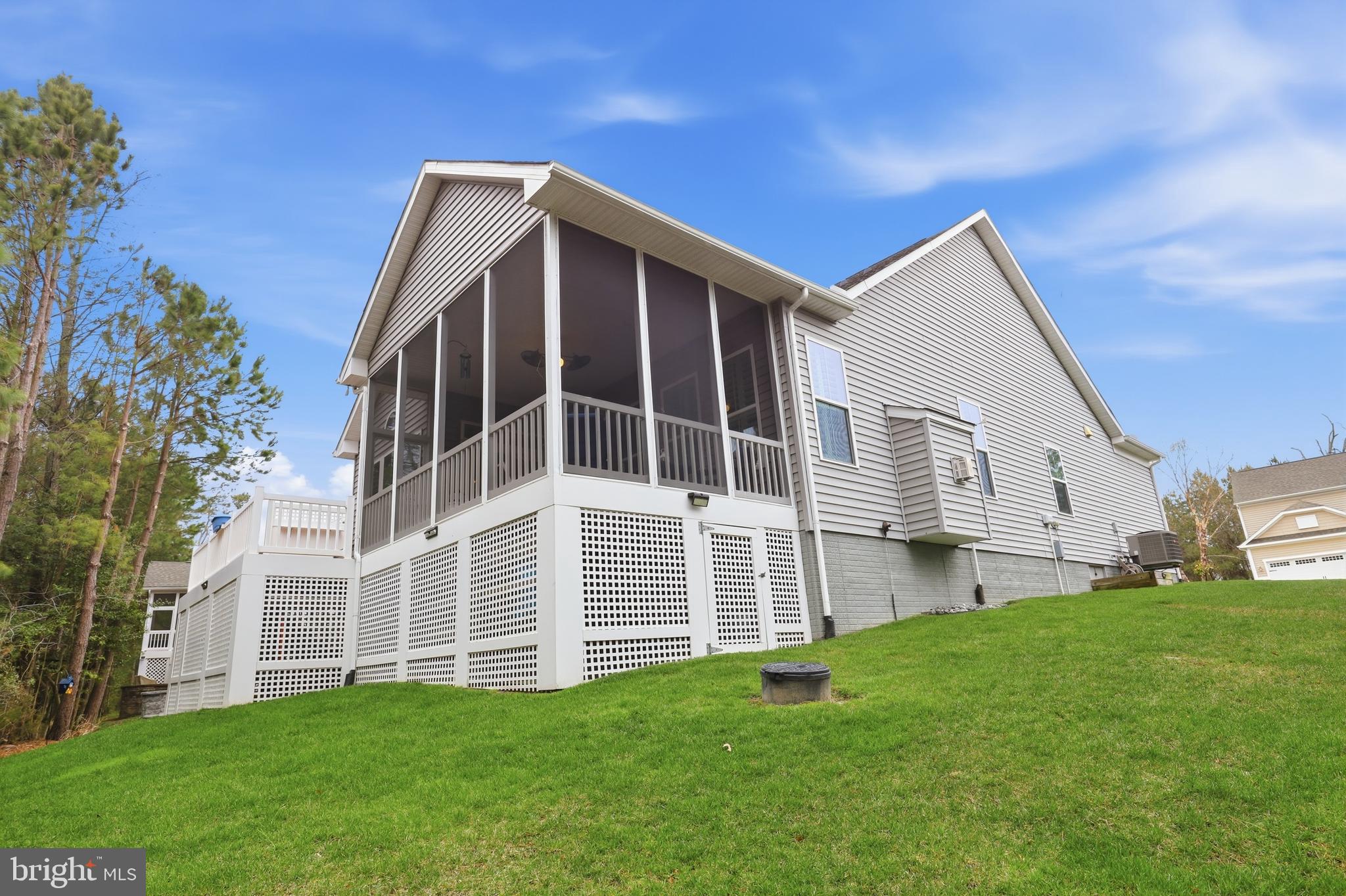 23706 HERRING REACH COURT