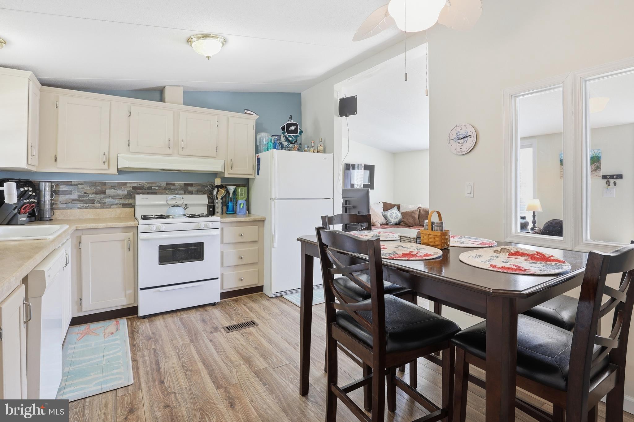 26114 REDWING CT