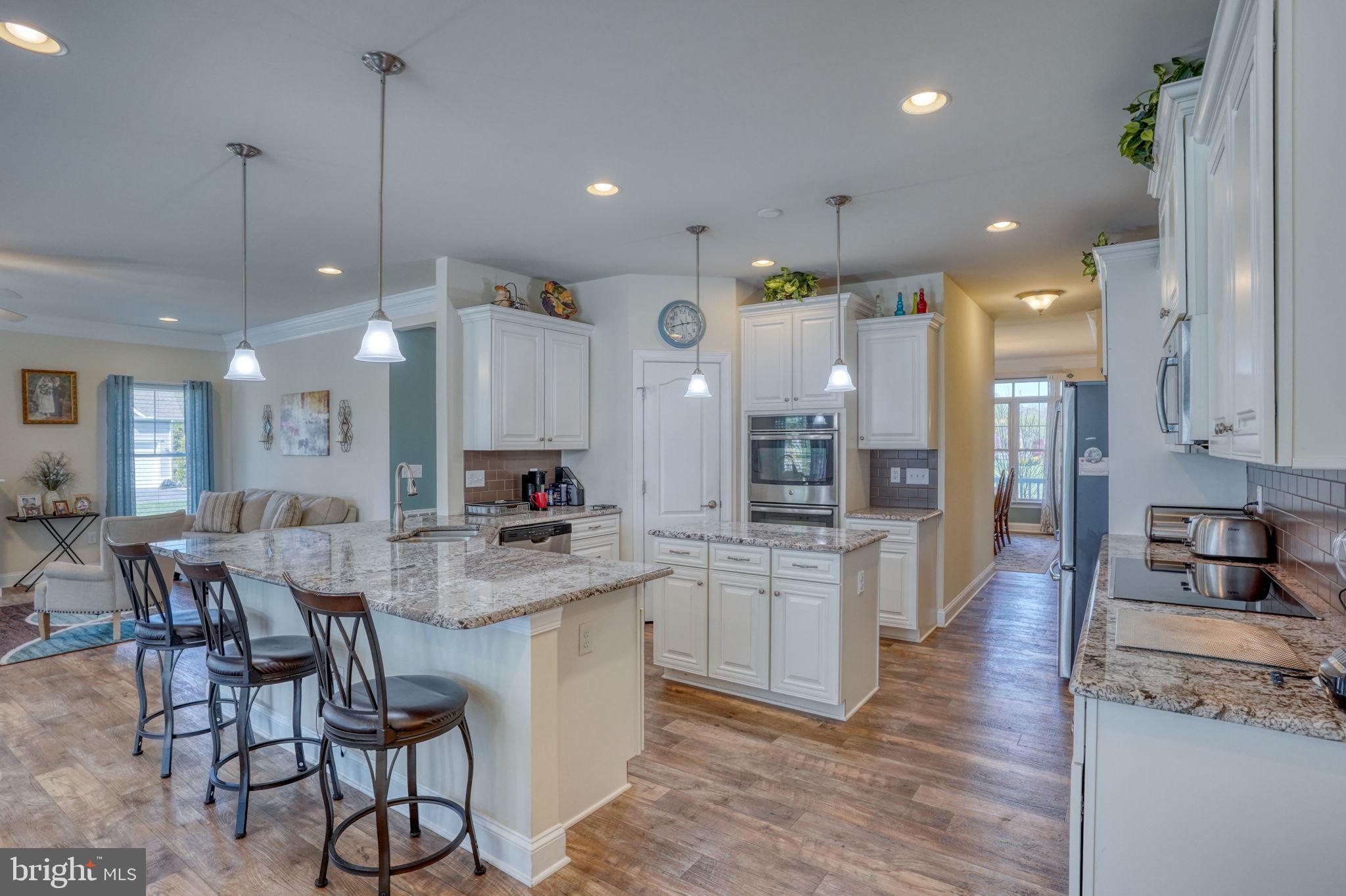 24840 MISTLETOE DRIVE