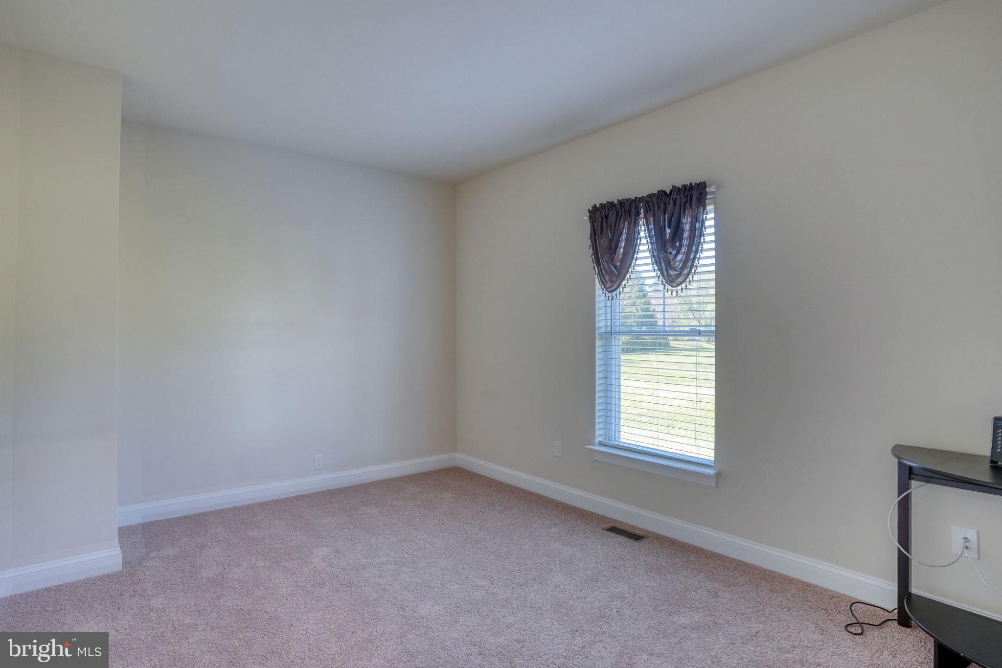 24840 MISTLETOE DRIVE