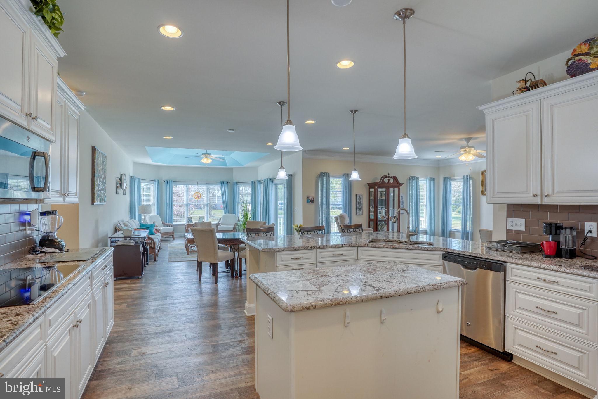 24840 MISTLETOE DRIVE