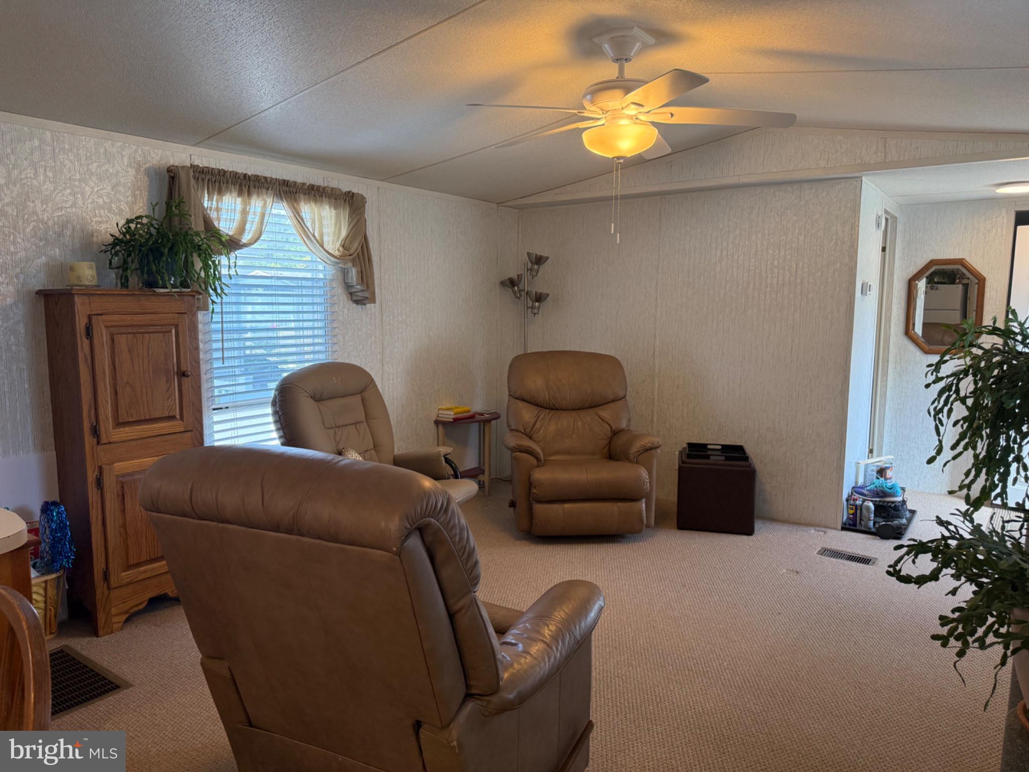18017 HOWARD DRIVE