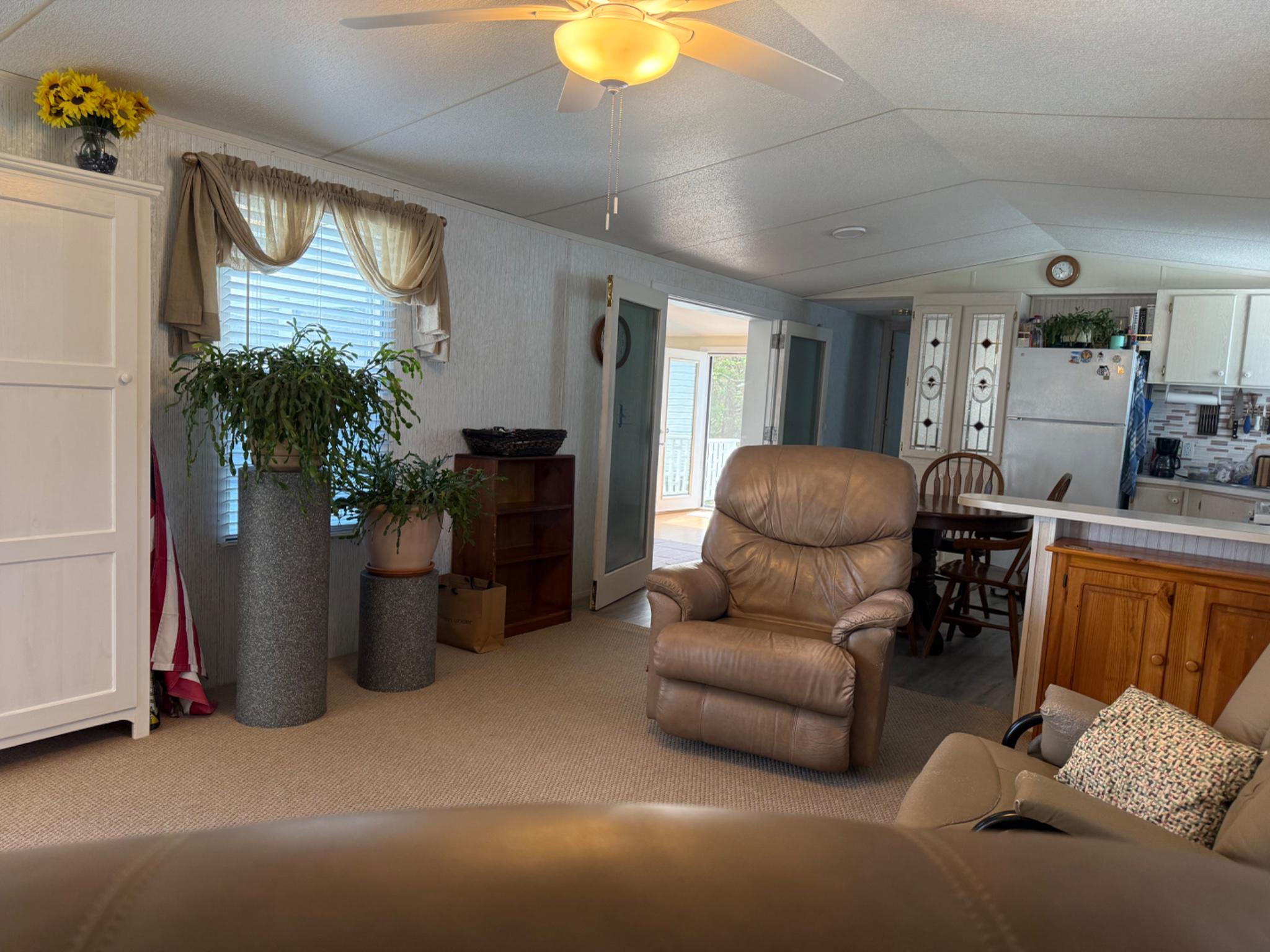 18017 HOWARD DRIVE