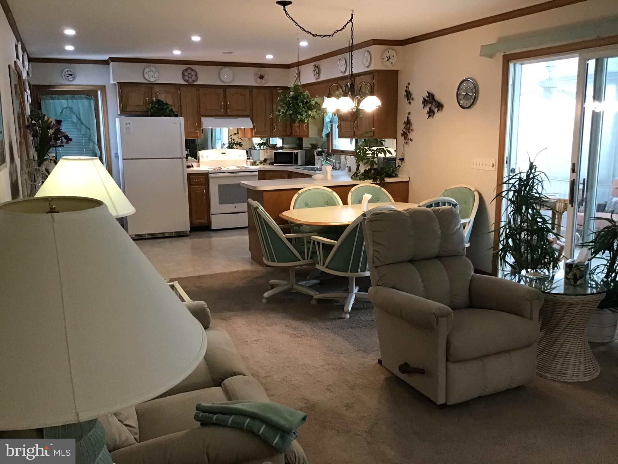 100 LAUREL KNOB COURT