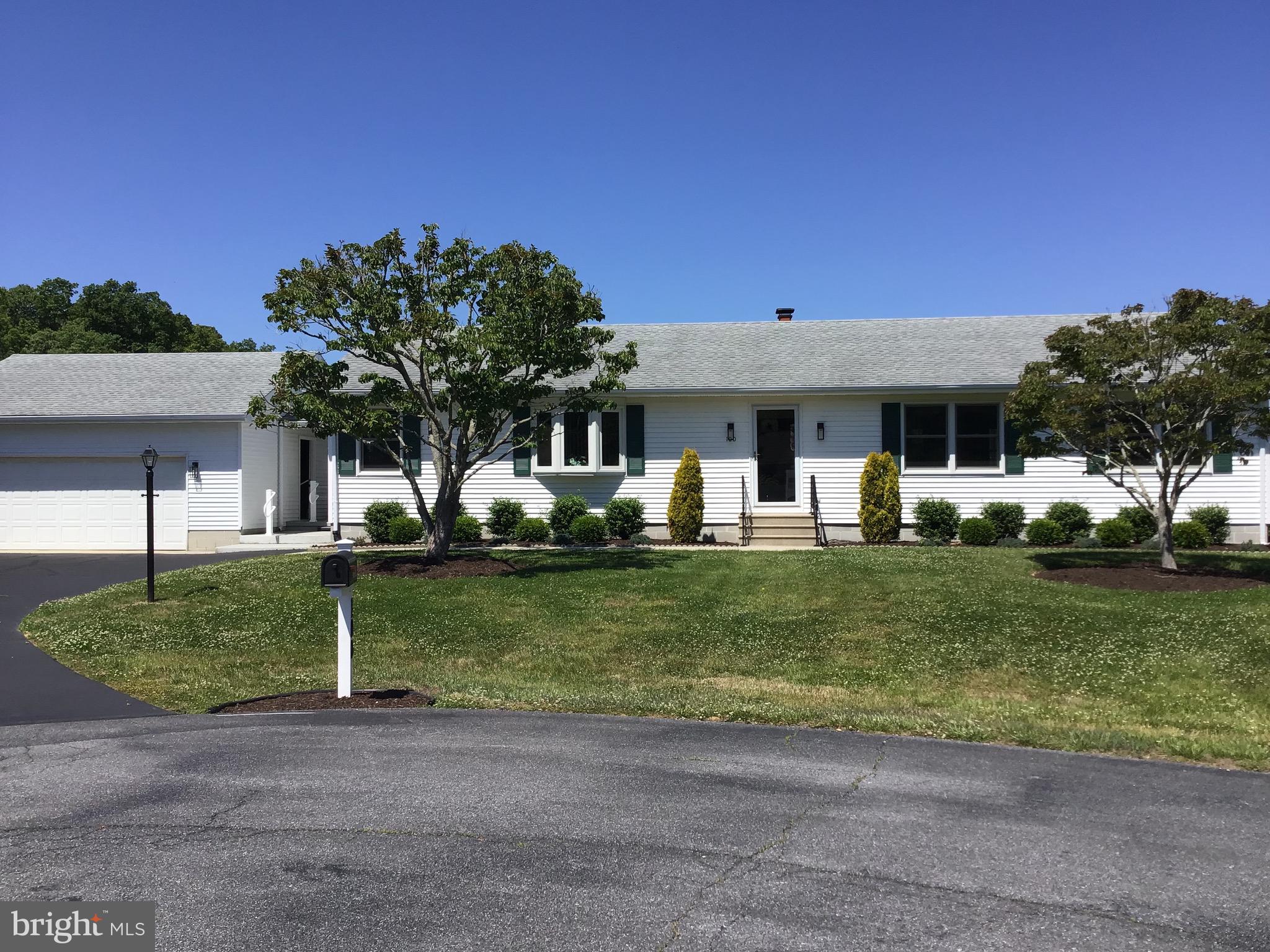100 LAUREL KNOB COURT