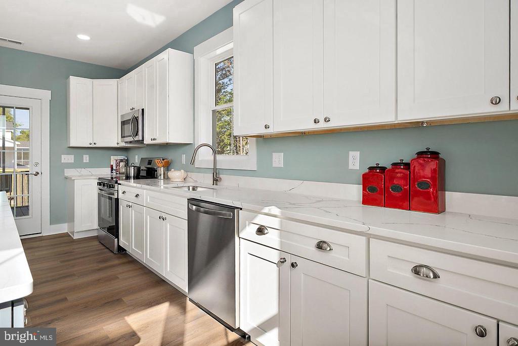 15113 TRANQUILITY LANE Unit: LOT 13