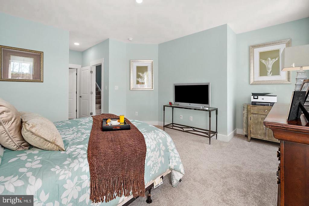 15113 TRANQUILITY LANE Unit: LOT 13
