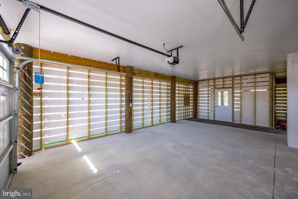 15113 TRANQUILITY LANE Unit: LOT 13