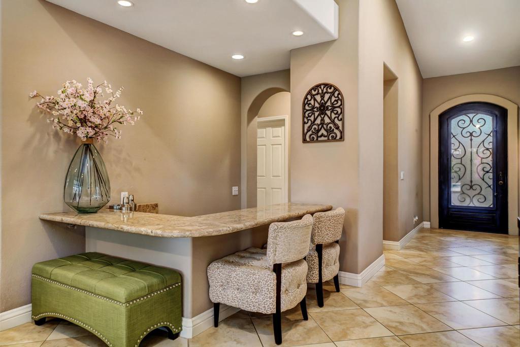 40860 Avenida Calafia