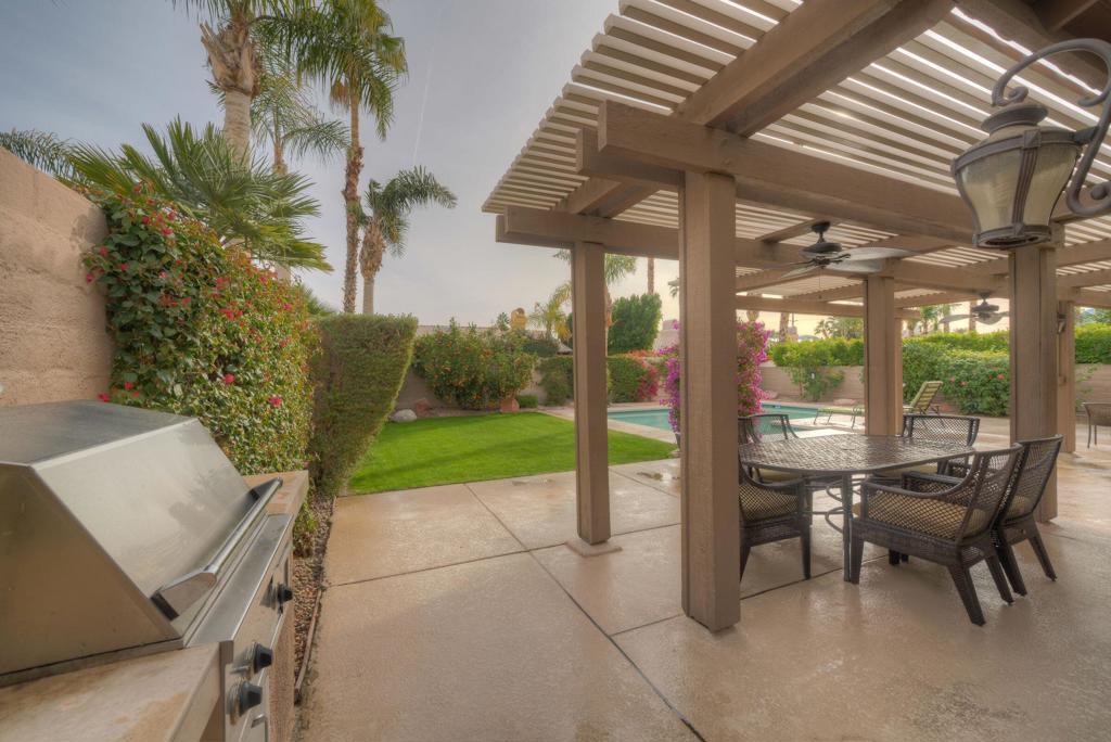 40860 Avenida Calafia