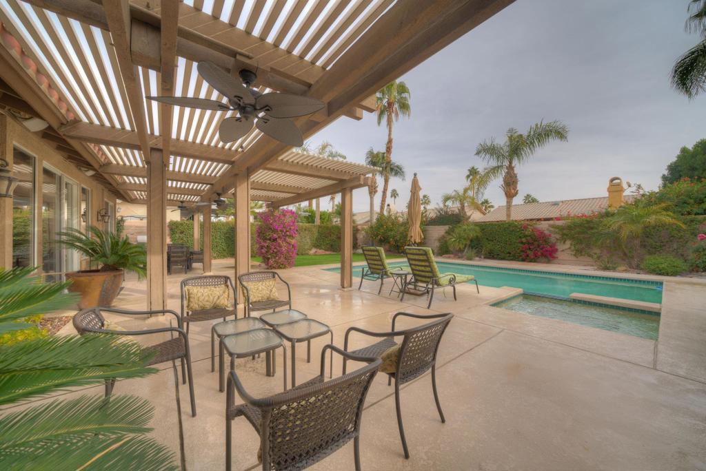40860 Avenida Calafia