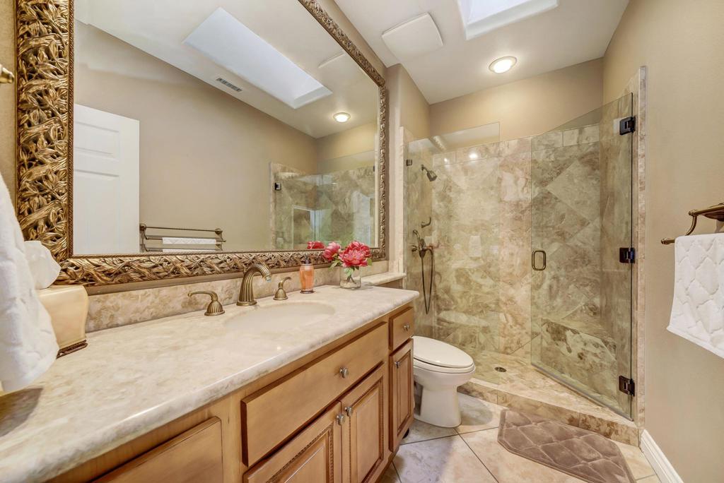 40860 Avenida Calafia