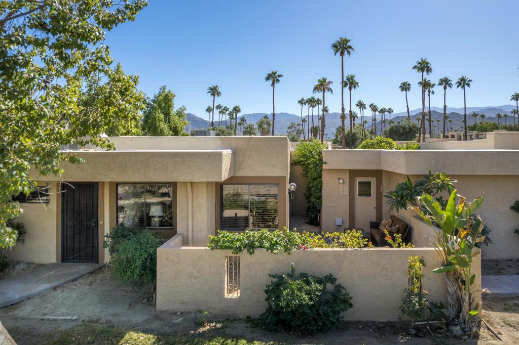 47678 Date Palm Court