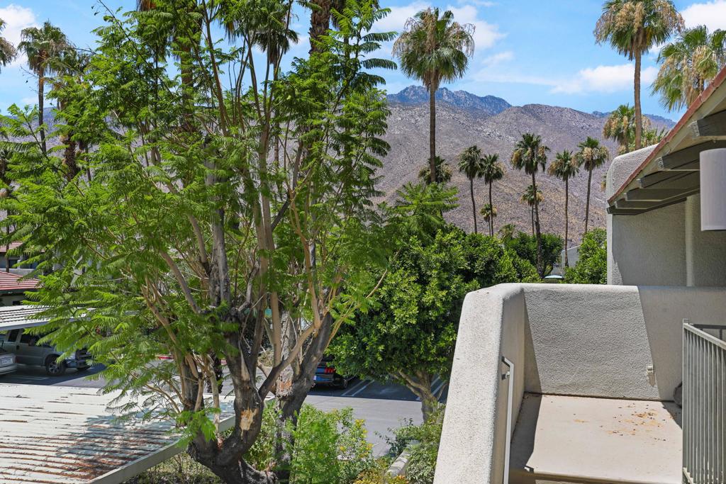 353 N Hermosa Drive 7d2