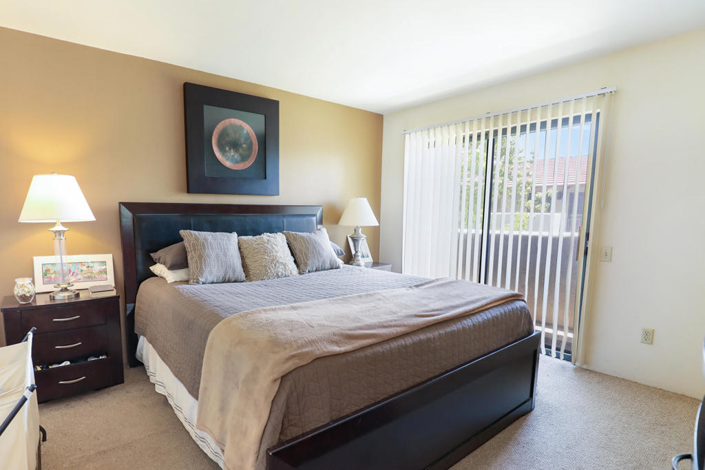 353 N Hermosa Drive 7d2
