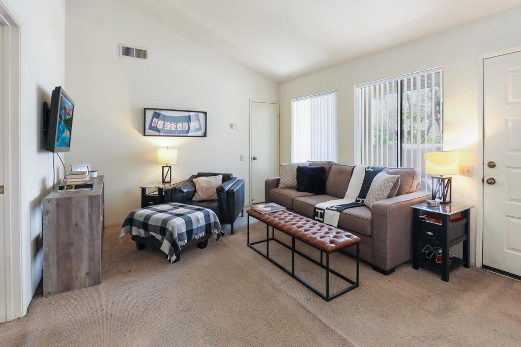 353 N Hermosa Drive 7d2