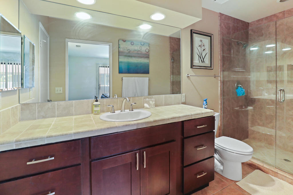 353 N Hermosa Drive 7d2
