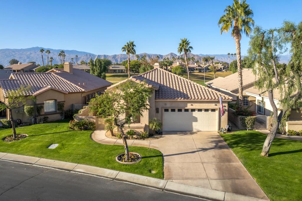 45665 Spyglass Hill Street