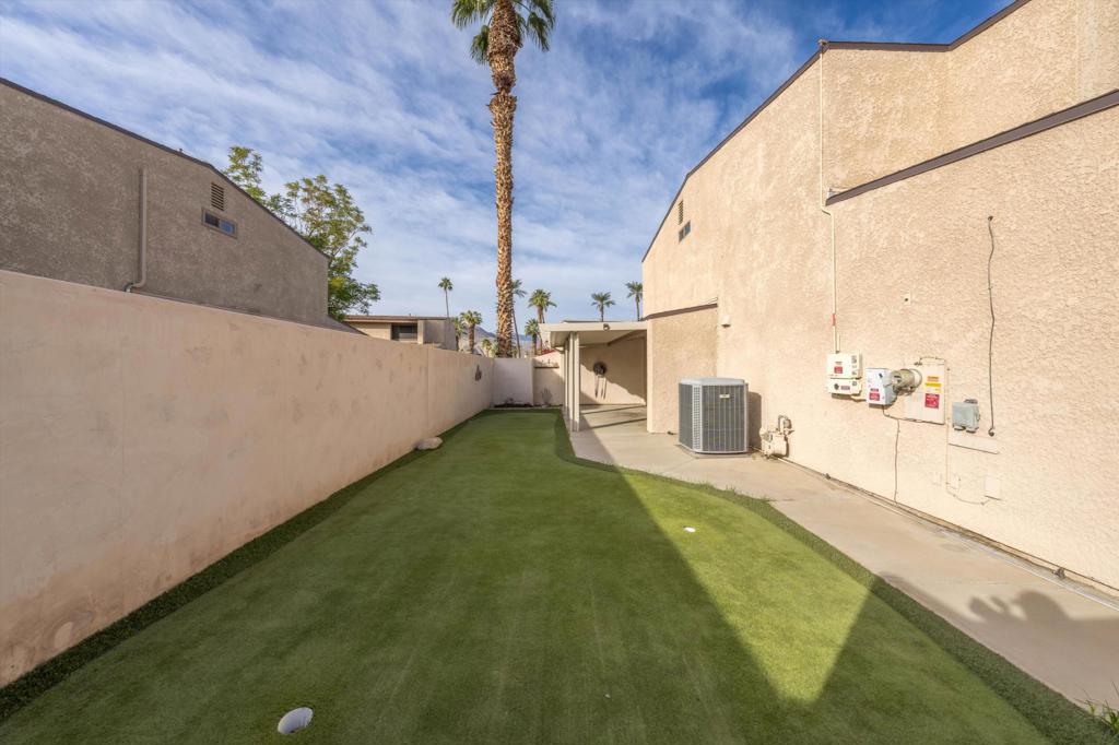 74079 Catalina Way