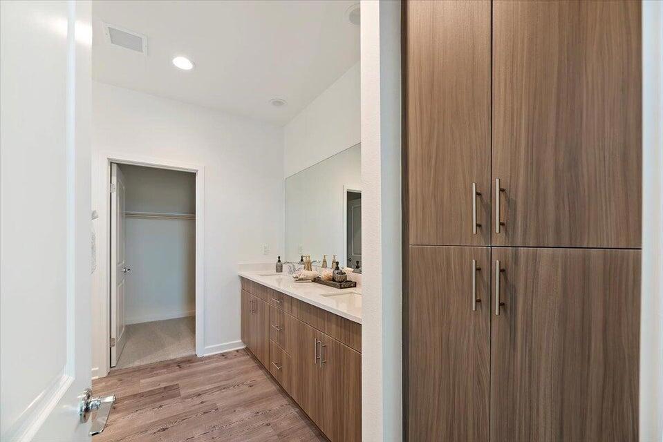 66631 Thunderbird Lane