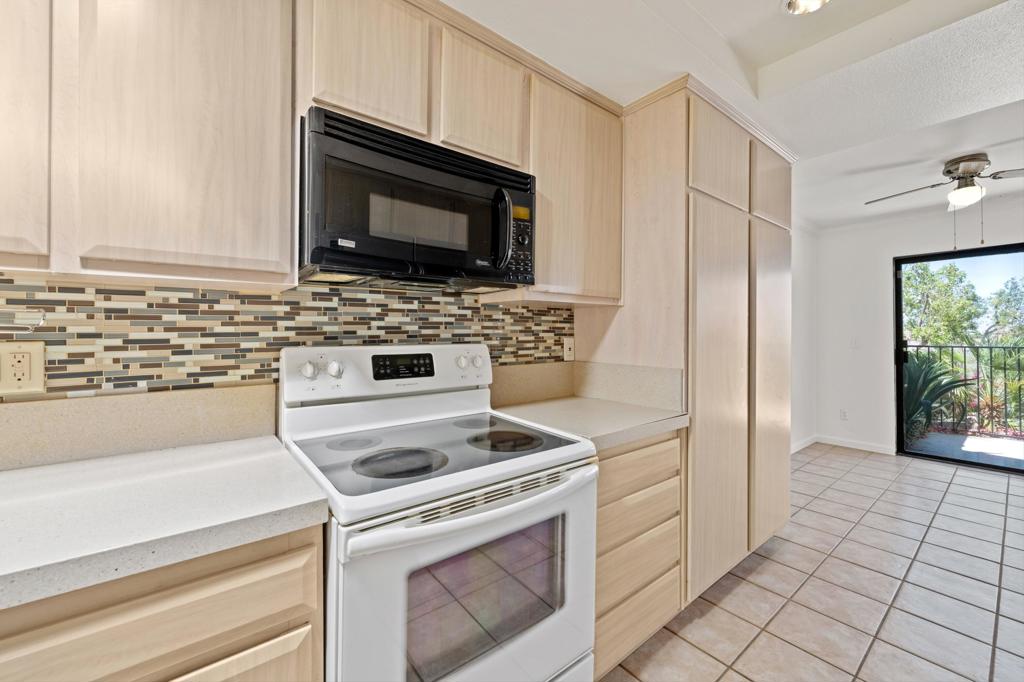 72418 Sommerset Drive