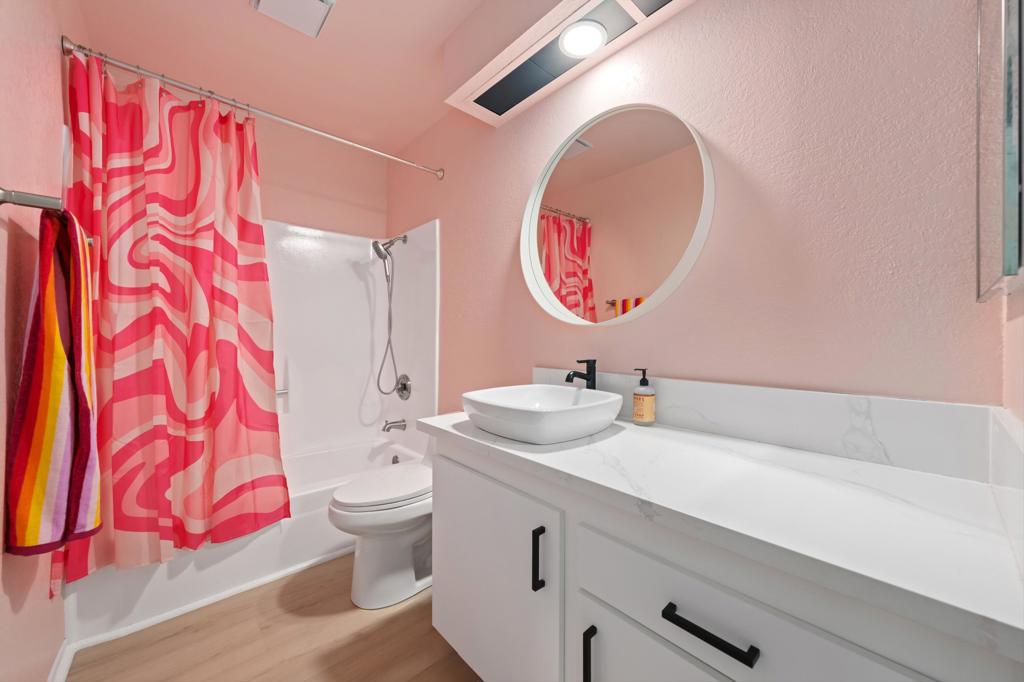 73947 Saquaro Court