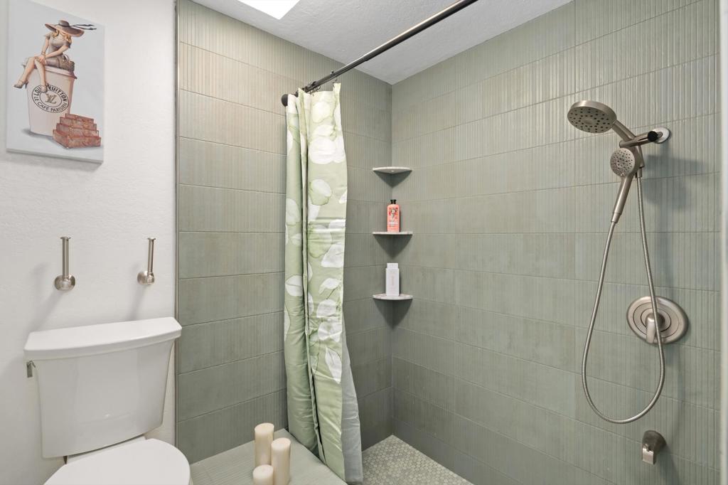 73947 Saquaro Court