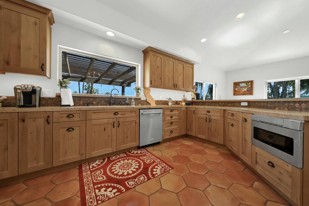 43870 Orion Court