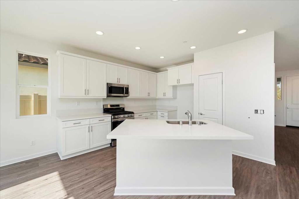 66651 Thunderbird Lane